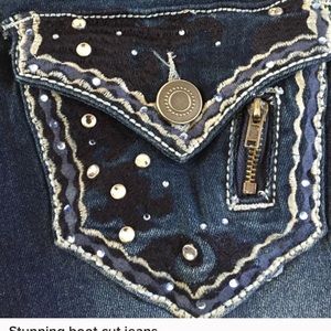 Bootcut jeans selling to @swisher0sweety